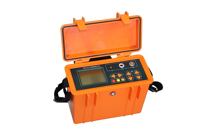 CD-830數(shù)字式電力電纜故障定點(diǎn)儀